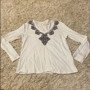 *Sundance Shirt Size: L